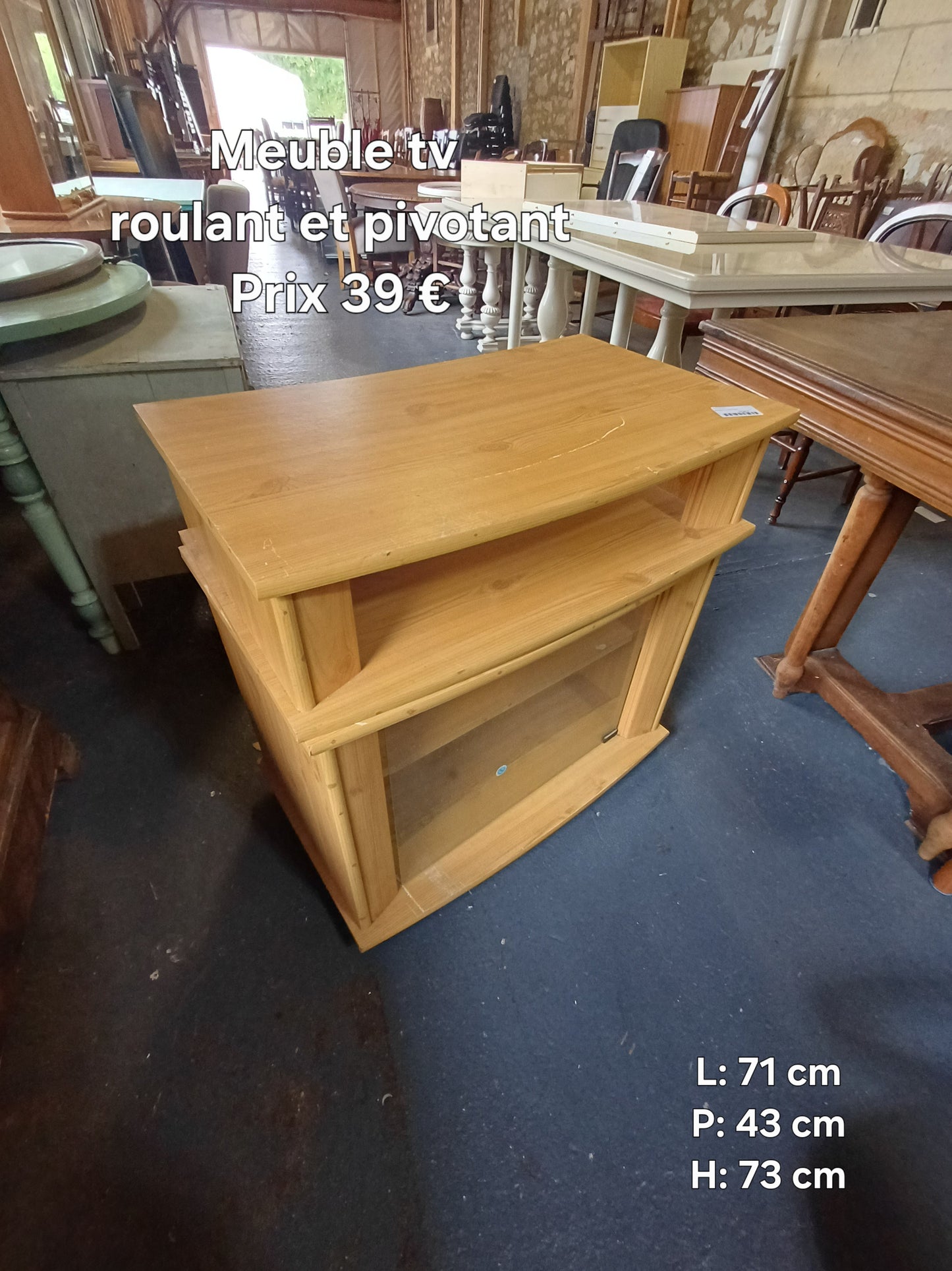 Meuble tv roulant pivotant 048871
