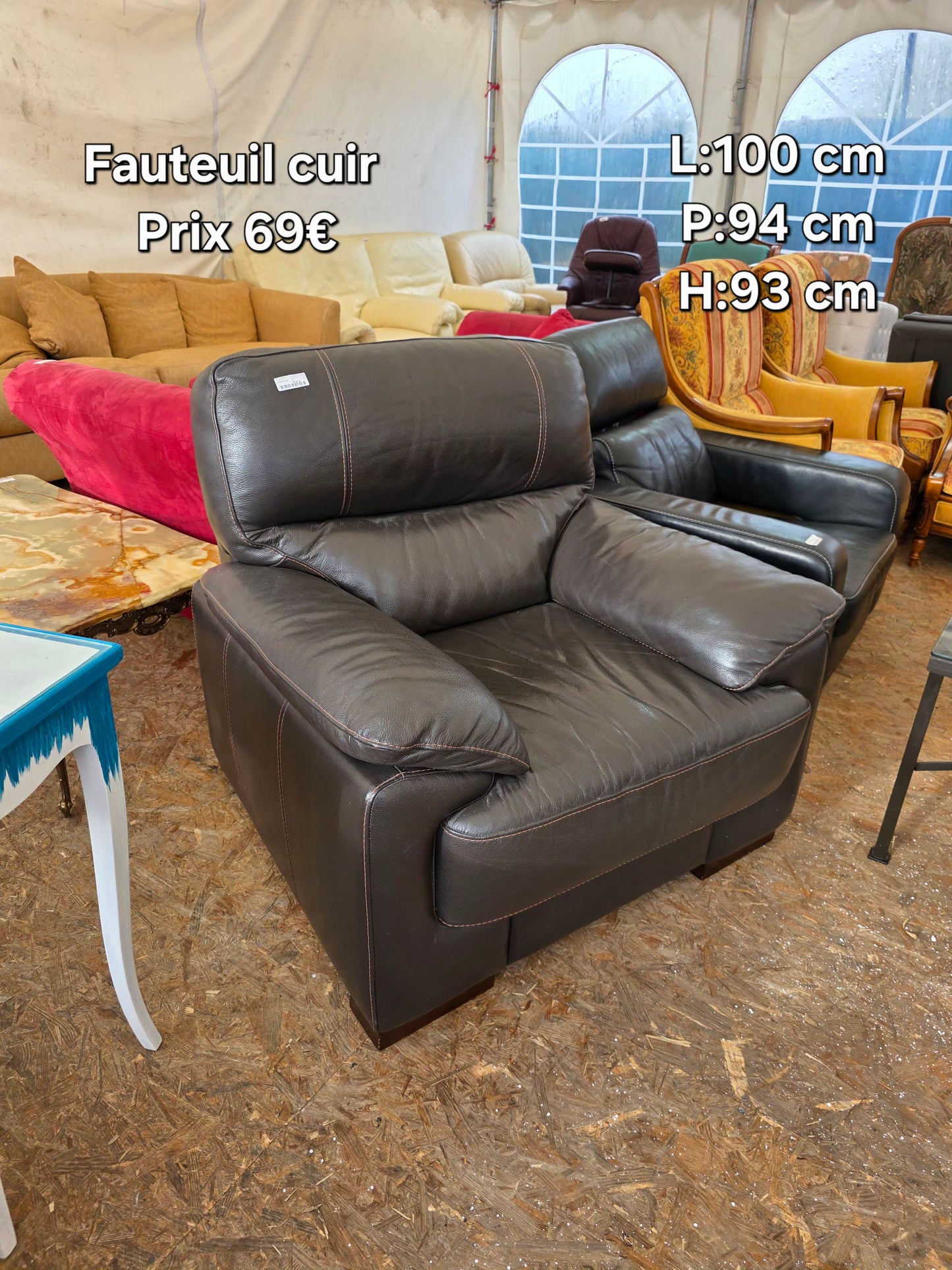 Fauteuil cuir 051856