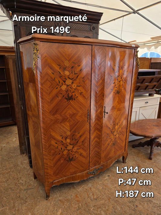 Armoire marqueté 049175