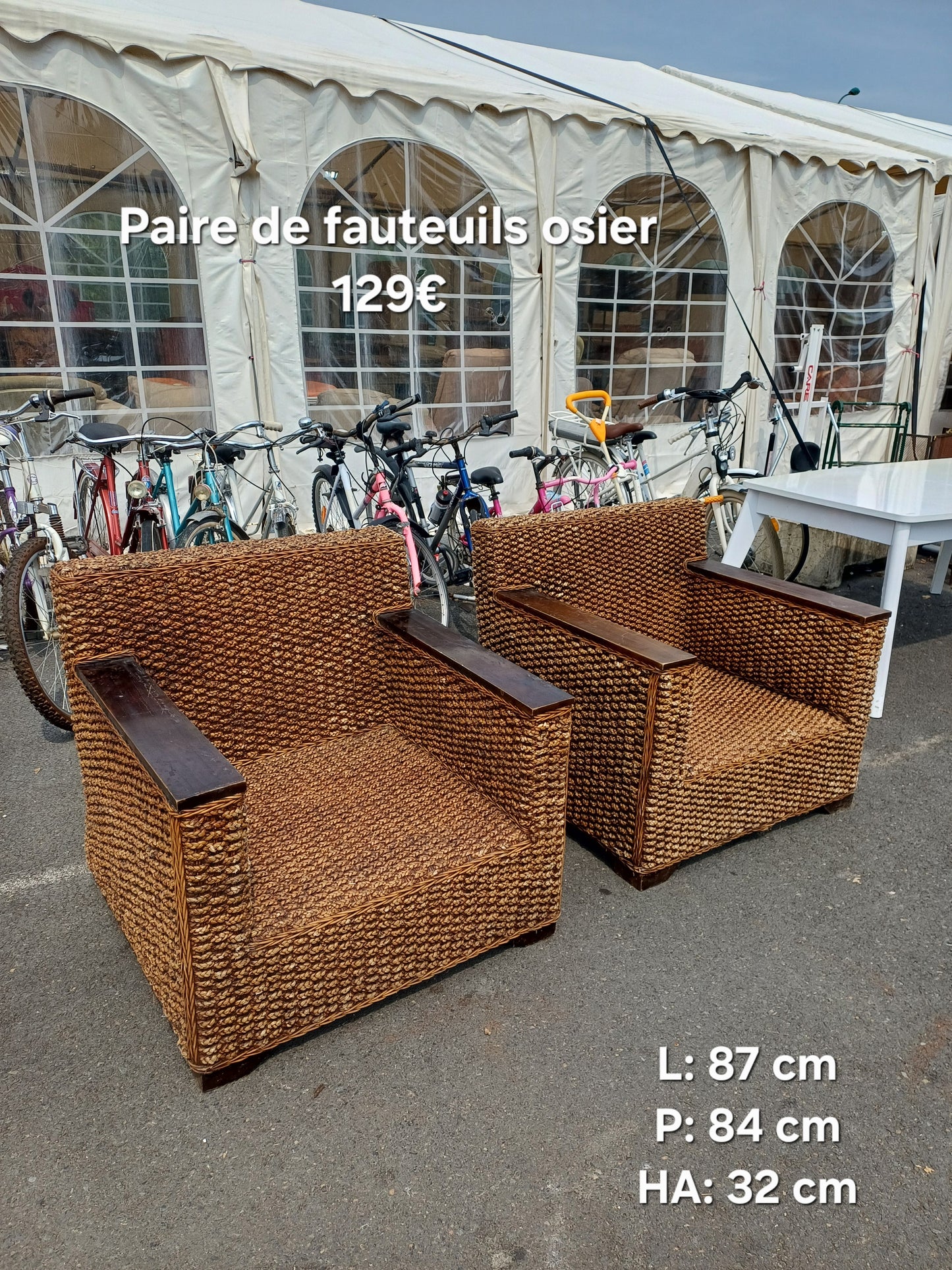 Paire de fauteuils osier 066775